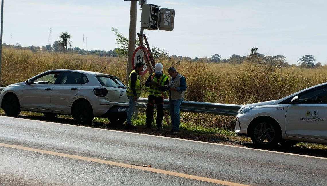 Em Cardoso, Ipem-SP verifica radar na rodovia SP-461